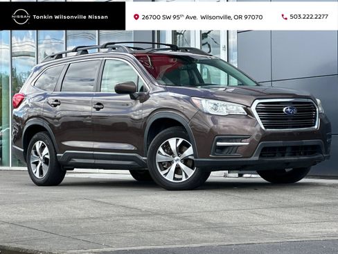 Used 2019 Subaru Ascent Premium w/ Popular Package #3 AWD/4WD image 1