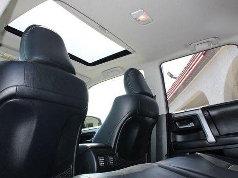 Used 2015 Toyota 4Runner Limited RWD image 13