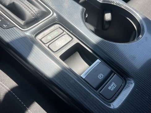 Used 2022 Honda Civic LX image 16