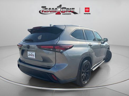 Certified 2026 Toyota Highlander XLE AWD/4WD image 7