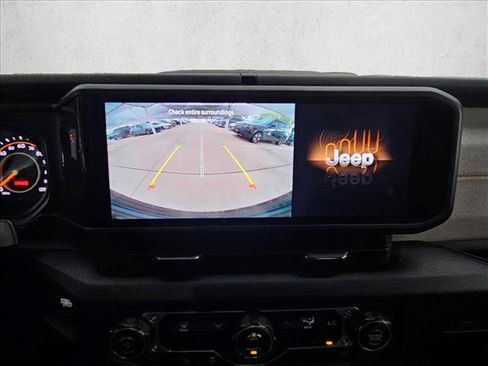 Used 2024 Jeep Wrangler Sport AWD/4WD image 12