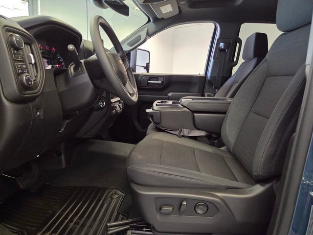New 2026 Chevrolet Silverado 2500 Custom w/ Custom Value Package AWD/4WD image 12