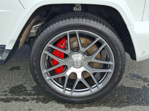 Certified 2025 Mercedes-Benz G 63 AMG 4MATIC image 8