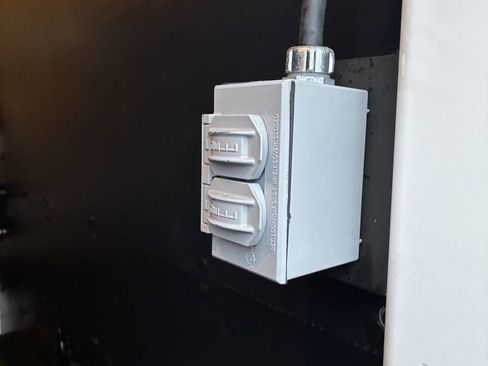 Used 2016 Ford Transit 250 130 Low Roof image 29