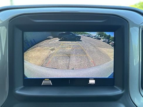 Used 2021 Chevrolet Silverado 1500 Custom AWD/4WD image 23