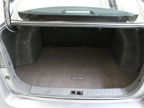 Used 2025 Nissan Versa SV w/ Trunk Package FWD image 23