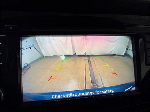 Used 2019 Nissan Rogue SV image 20