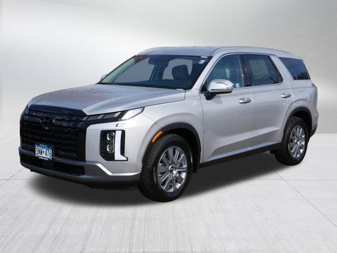 Used 2025 Hyundai Palisade SEL image 3