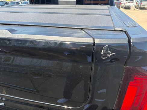 Used 2025 GMC Sierra 1500 Denali w/ Denali Reserve Package RWD image 4