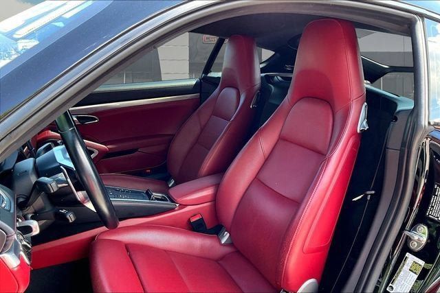Used 2021 Porsche 718 Cayman RWD image 24