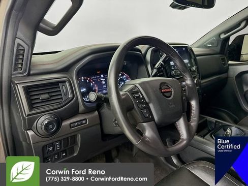 Used 2022 Nissan Titan PRO-4X w/ Pro-4x Convenience Package image 12