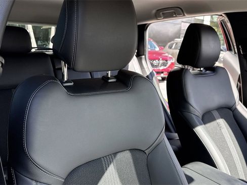 Certified 2025 MAZDA CX-50 AWD 2.5 S w/ Select Package image 47