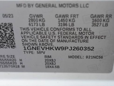 Used 2023 Chevrolet Traverse LT w/ LT Premium Package image 14