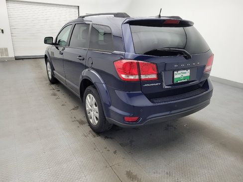 Used 2019 Dodge Journey SE image 5