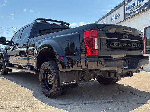 Used 2022 Ford F450 Lariat w/ Lariat Value Package AWD/4WD image 2