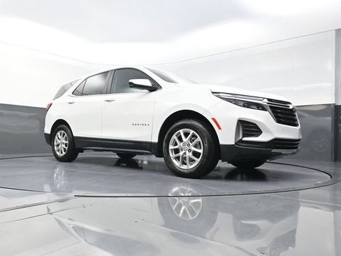 Used 2024 Chevrolet Equinox LT AWD/4WD image 31
