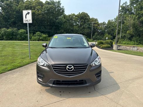 Used 2016 MAZDA CX-5 Sport AWD/4WD image 2