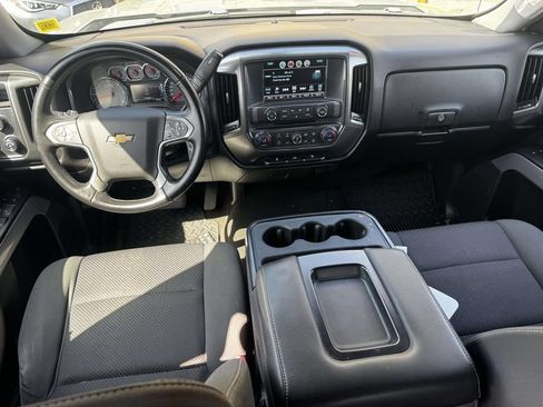 Used 2018 Chevrolet Silverado 1500 LT w/ All Star Edition AWD/4WD image 12