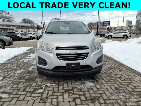 Used 2016 Chevrolet Trax LS image 2