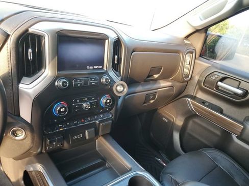 Used 2020 Chevrolet Silverado 1500 LT Trail Boss AWD/4WD image 29