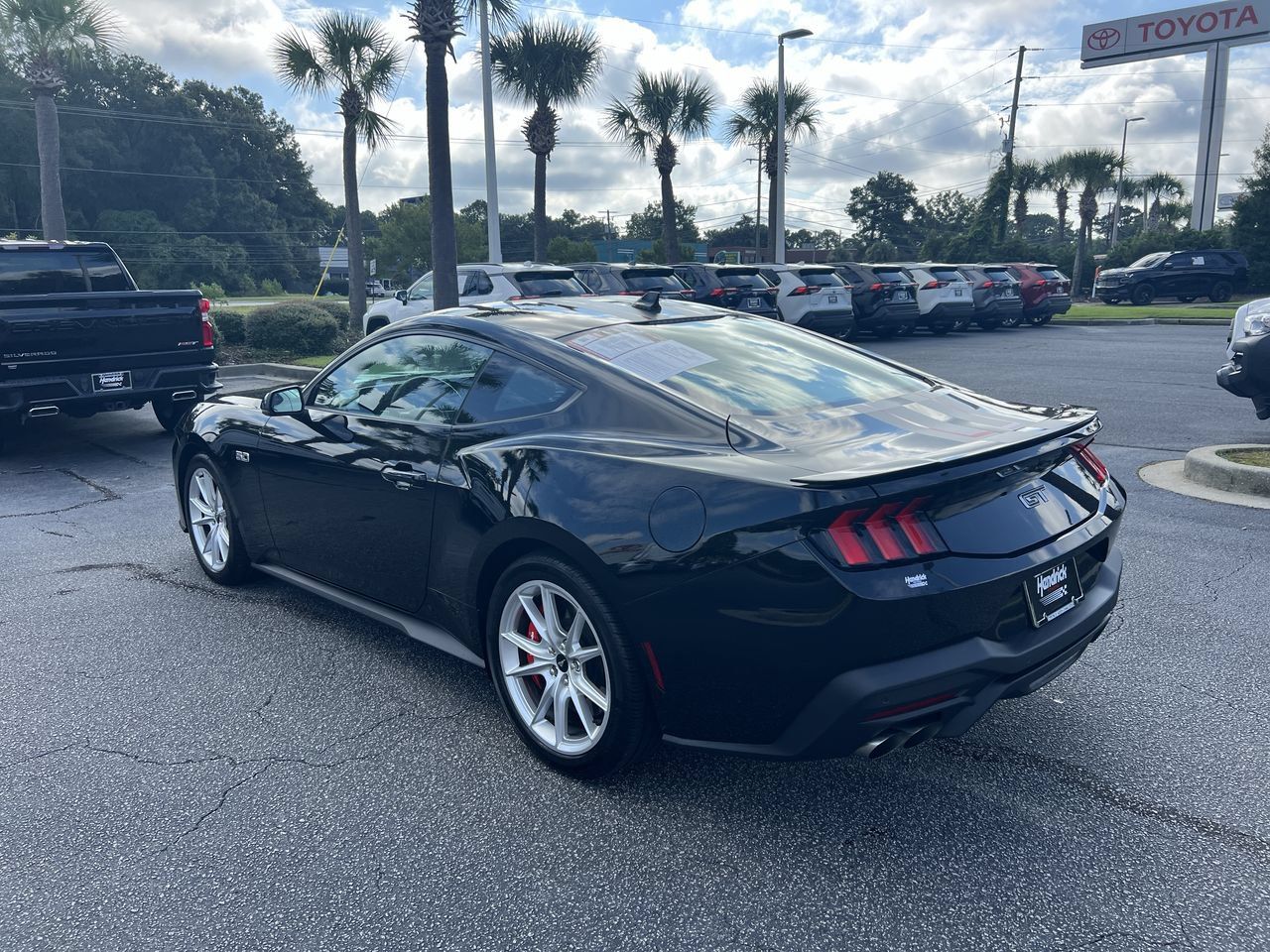 Used 2024 Ford Mustang GT Premium RWD image 8