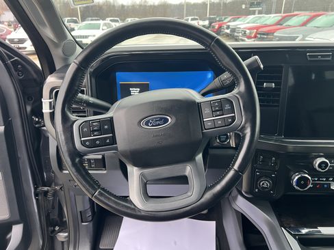 Used 2024 Ford F250 Lariat w/ Tremor Off-Road Package image 18