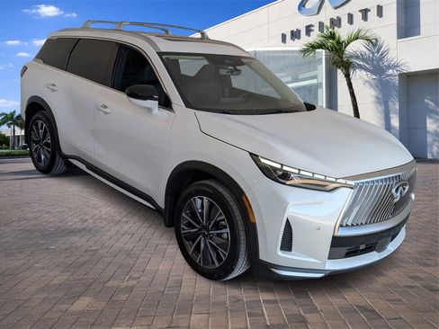 Certified 2026 INFINITI QX60 Luxe w/ Cargo Package image 2
