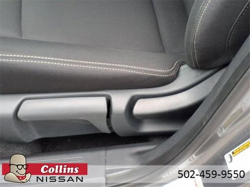 Certified 2023 Nissan Rogue S image 18