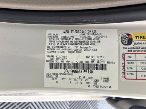 Used 2010 Ford Fusion SEL FWD image 16