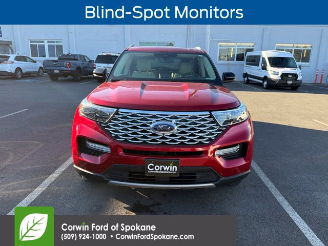 Used 2022 Ford Explorer Platinum w/ Class IV Trailer Tow Package AWD/4WD image 3