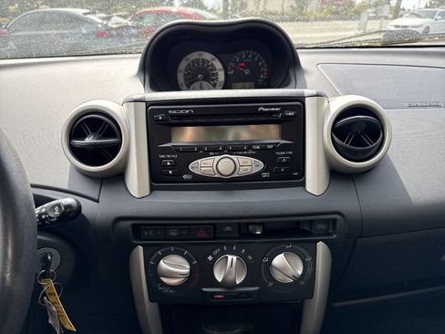 Used 2006 Scion xA FWD image 31