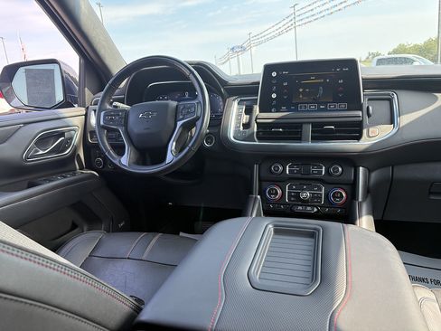 Used 2022 Chevrolet Tahoe RST w/ Luxury Package AWD/4WD image 26