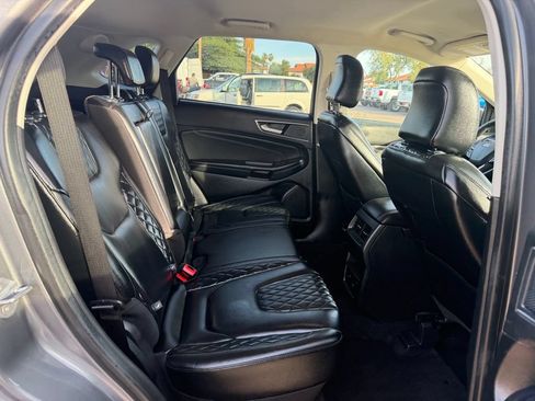 Used 2024 Ford Edge Titanium AWD/4WD image 17