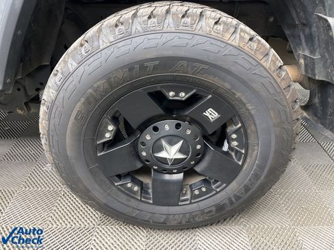 Used 2021 Jeep Gladiator Sport w/ Trailer Tow Package image 29