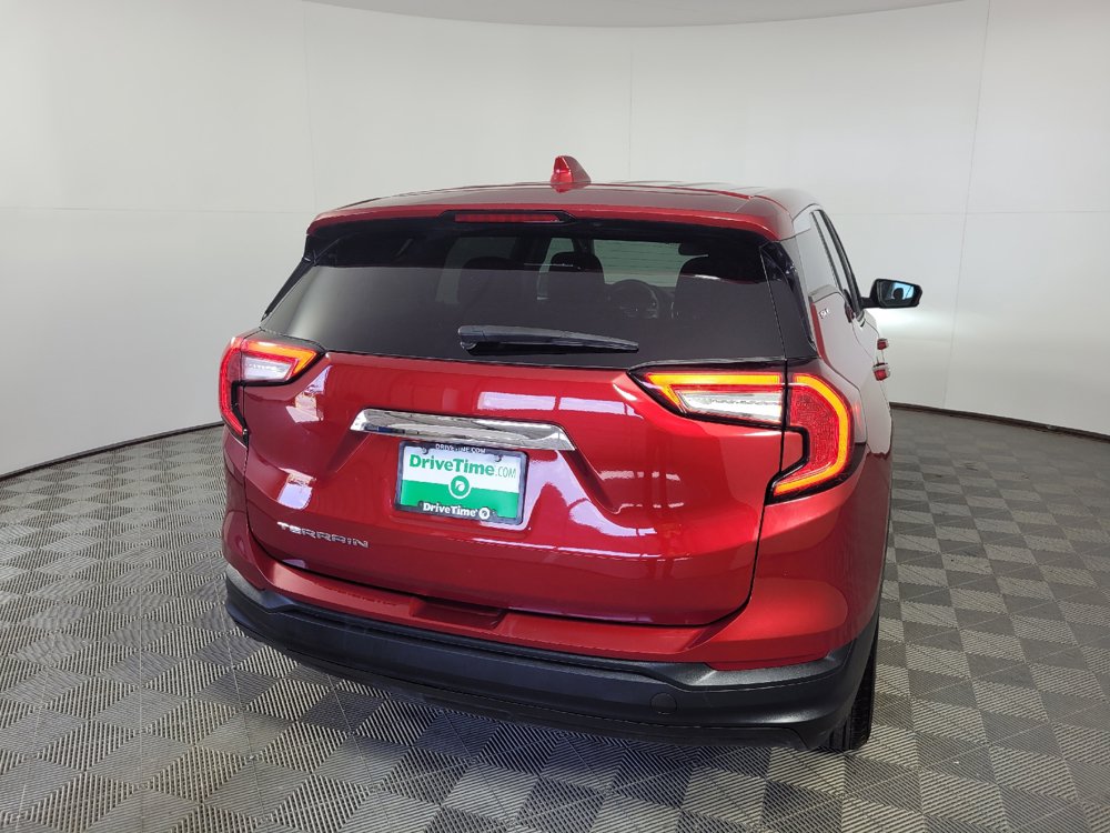 Used 2024 GMC Terrain SLE FWD image 7