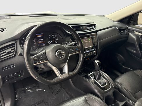 Used 2019 Nissan Rogue SL FWD image 18