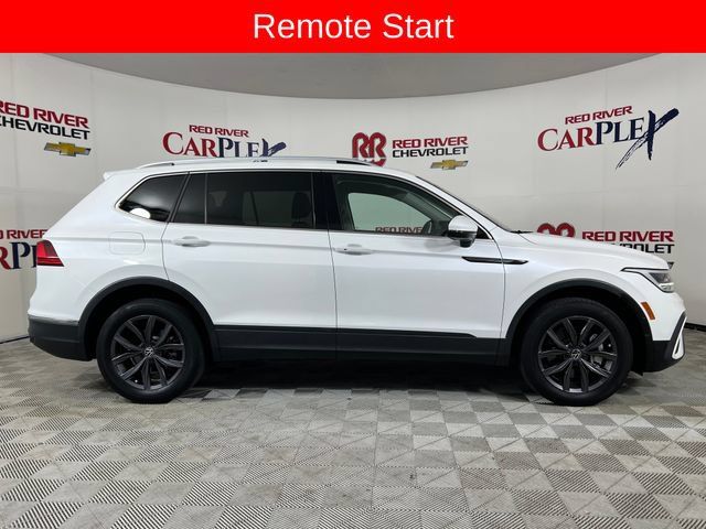 Used 2023 Volkswagen Tiguan SE FWD image 9