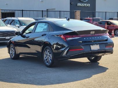 New 2026 Hyundai Elantra Hybrid