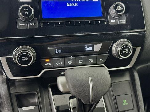 Used 2018 Honda CR-V LX image 16