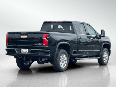 New 2025 Chevrolet Silverado 3500 High Country w/ Technology Package image 4