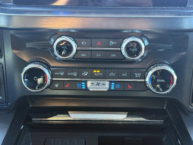 Used 2025 Ford F250 Lariat w/ Lariat Ultimate Package AWD/4WD image 23