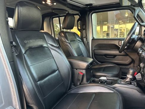 Used 2020 Jeep Gladiator Overland image 43