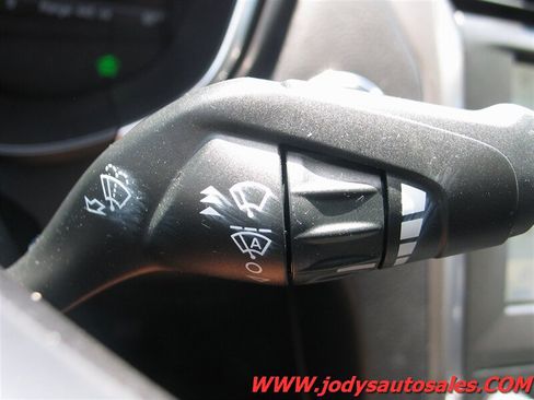 Used 2020 Ford Fusion SE FWD image 11