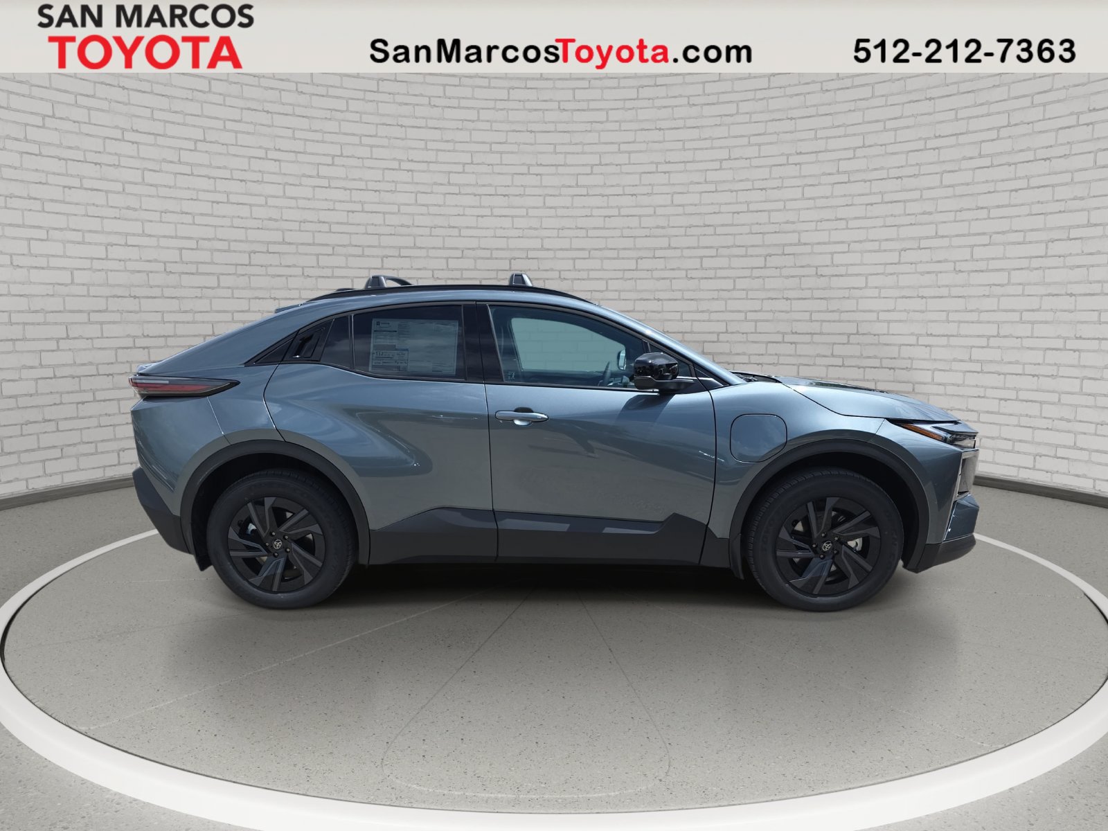 New 2026 Toyota C-HR AWD/4WD image 4