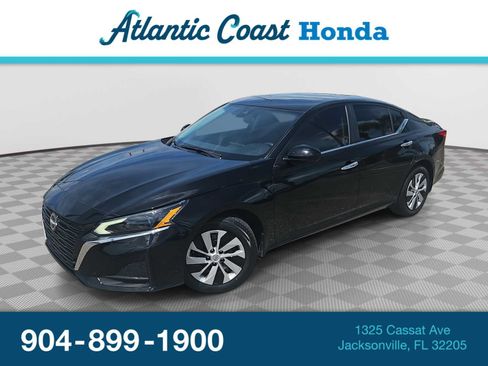 Used 2023 Nissan Altima 2.5 S FWD image 1