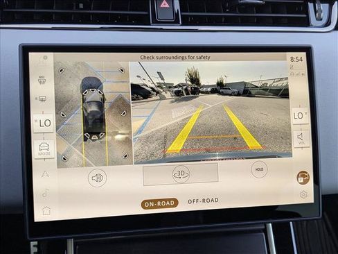 Certified 2026 Land Rover Range Rover Evoque Dynamic SE AWD/4WD image 14