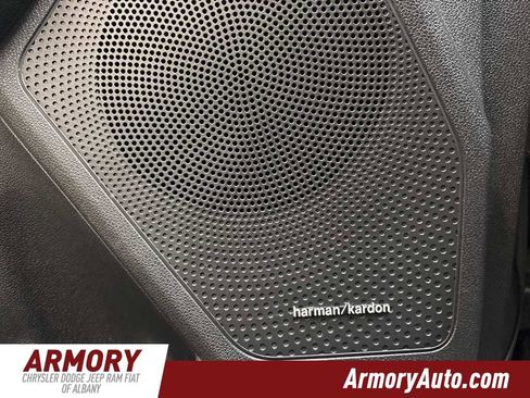 Used 2022 Kia Niro EX w/ Cold Weather Package image 9