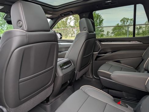 New 2026 Cadillac Escalade Sport w/ Touring Package AWD/4WD image 29