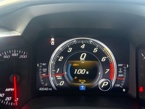 Used 2015 Chevrolet Corvette Stingray Convertible image 38