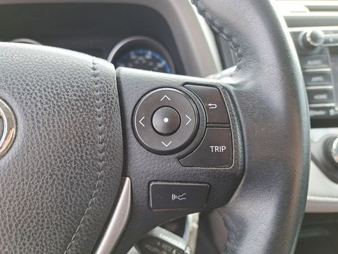 Used 2017 Toyota RAV4 XLE image 21